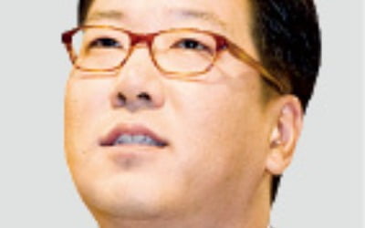 정지선 '온라인 보고' 실험…현대백화점 결재판 2만개 폐기