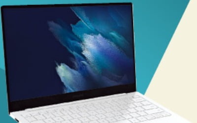 삼성 첫 OLED 노트북 공개…"이보다 더 가벼울 수 없다"
