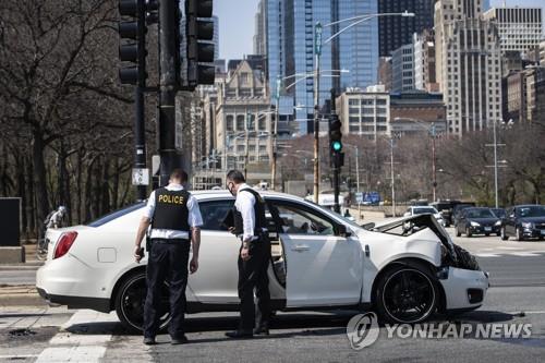 차선 변경 둘러싼 신경전이 총격으로…미국 한 살 아기 위중