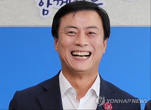 인천 남동구청장 부동산투기 의혹…시민단체, 농지법 위반 고발