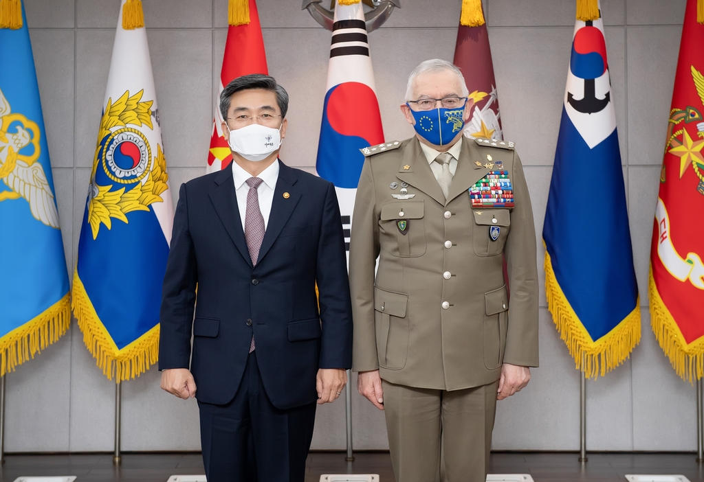 서욱, EU군사위원장 접견…"변하는 안보환경 대비 협력강화"(종합)