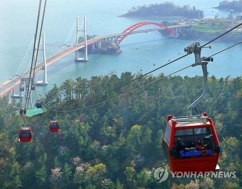 '오감 만족' 사천바다케이블카 개통 3주년…해양관광 명소 우뚝