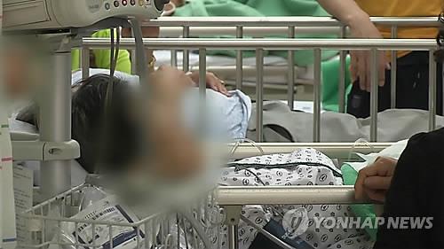 "코로나로 병상 없어요"…정신질환자 입원 거부 잇따라