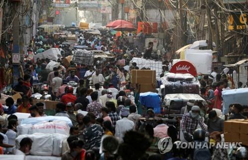 인도 하루 신규 확진 31만4천명…세계 최다 기록