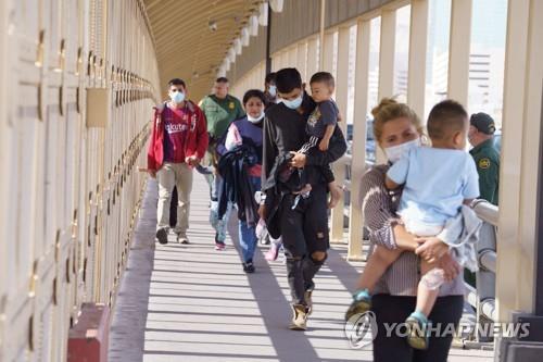 미국 입국 허가시 종교차별 금지법 하원 통과