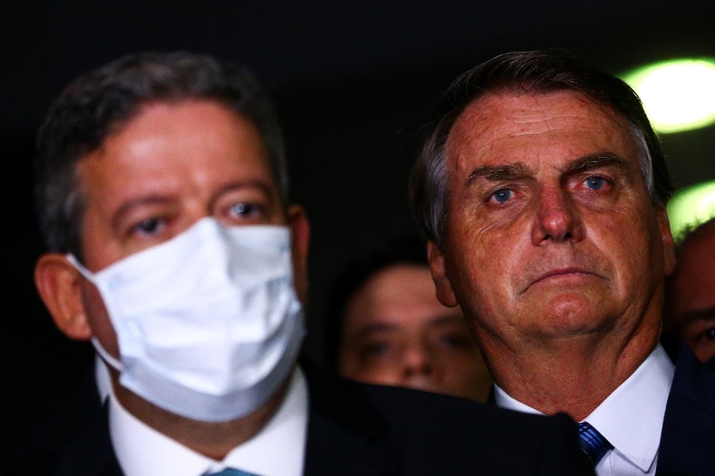 브라질 대통령 탄핵요구 봇물…코로나 위기·국정혼란이 주요인
