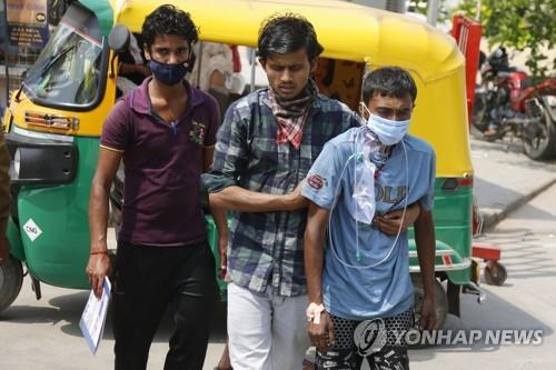 인도 코로나 사망 또 최고치…하루 3천300명·누적 20만명