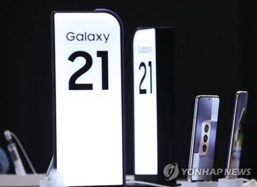 삼성전자, 휴대폰·TV 덕에 1분기 실적 날았다…반도체는 부진(종합)