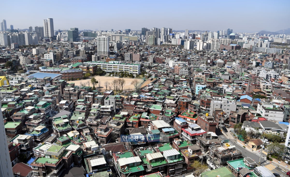 "억울하면 소송해라"...실거주자 두 번 울린 서울시 [공공재개발 선량한 피해자 양산②]