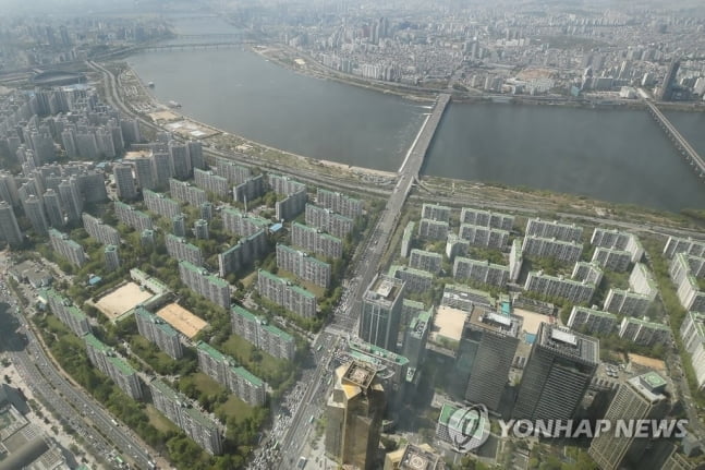 `여의도·잠실·상계` 재건축 탄력..."안전진단기준 개정 추진"