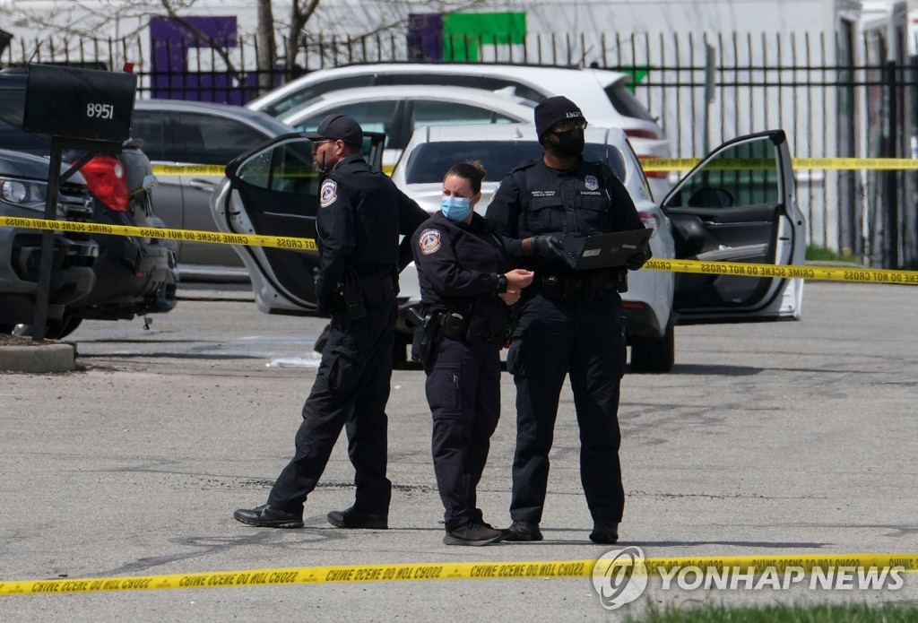 미 페덱스 총격 용의자는 19세 남성…"희생자 절반이 시크교도"(종합2보)