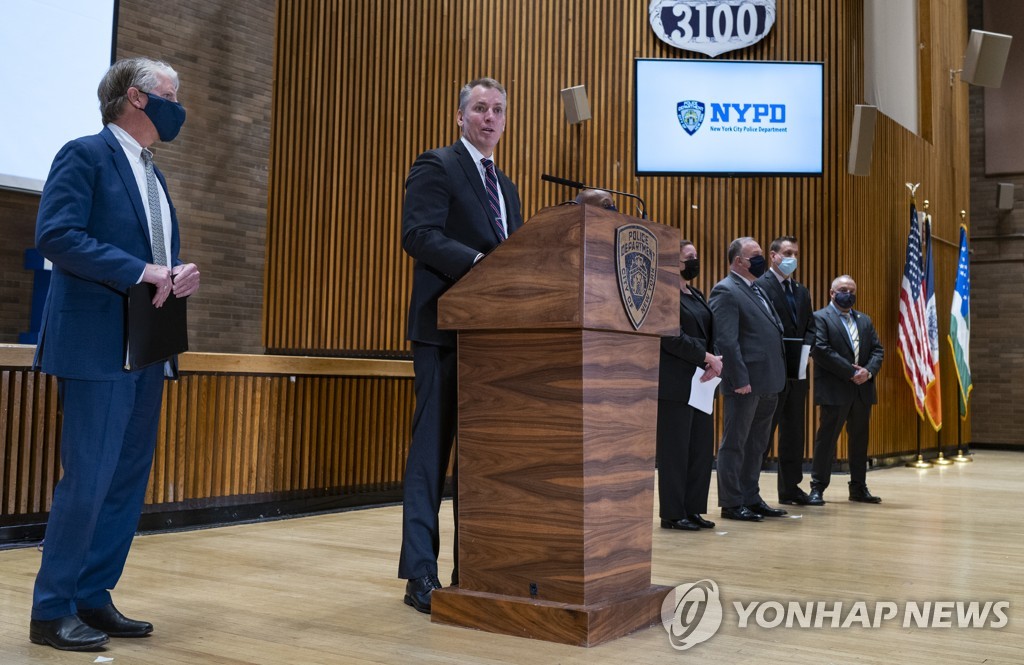 "아시아계 공격, 대부분 경찰서 들락거리는 정신이상자 소행"