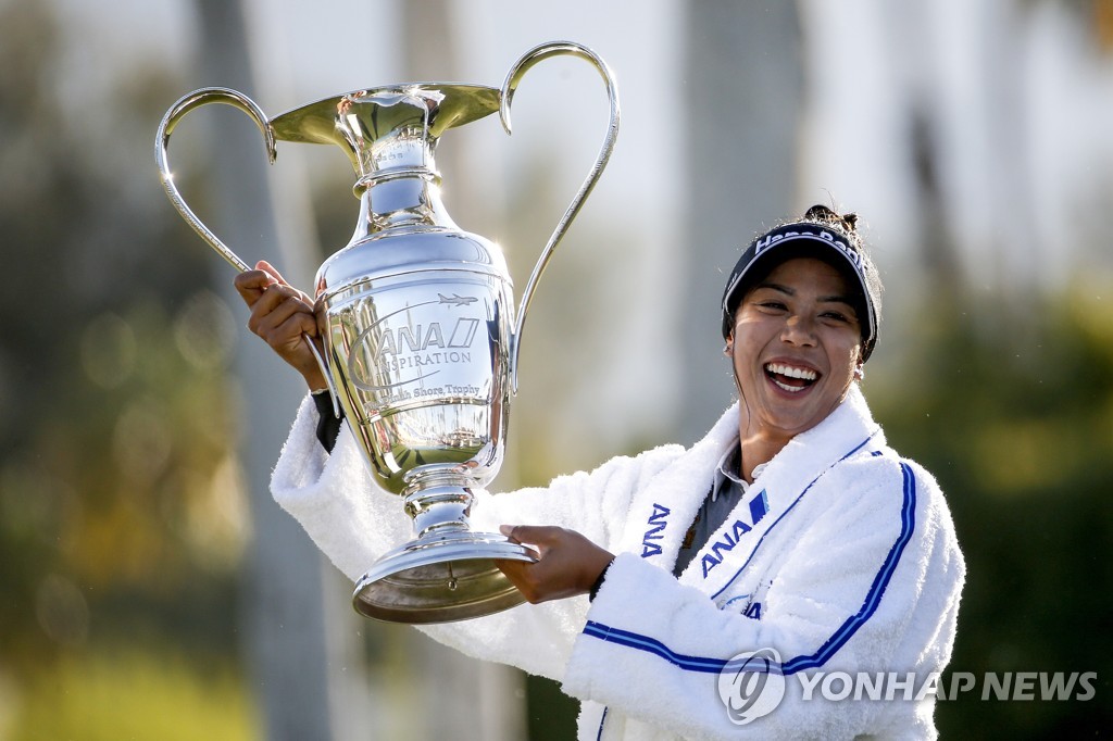 '한방' 보여준 김아림, LPGA 신인왕 경쟁 본격 시동