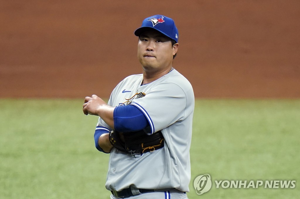 류현진, 열흘짜리 부상자 명단에…감독 "전혀 심각하지 않다"