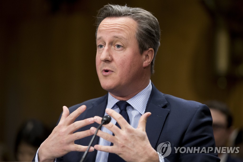 영국 정부, 캐머런 전 총리 부적절 로비 의혹 조사 착수