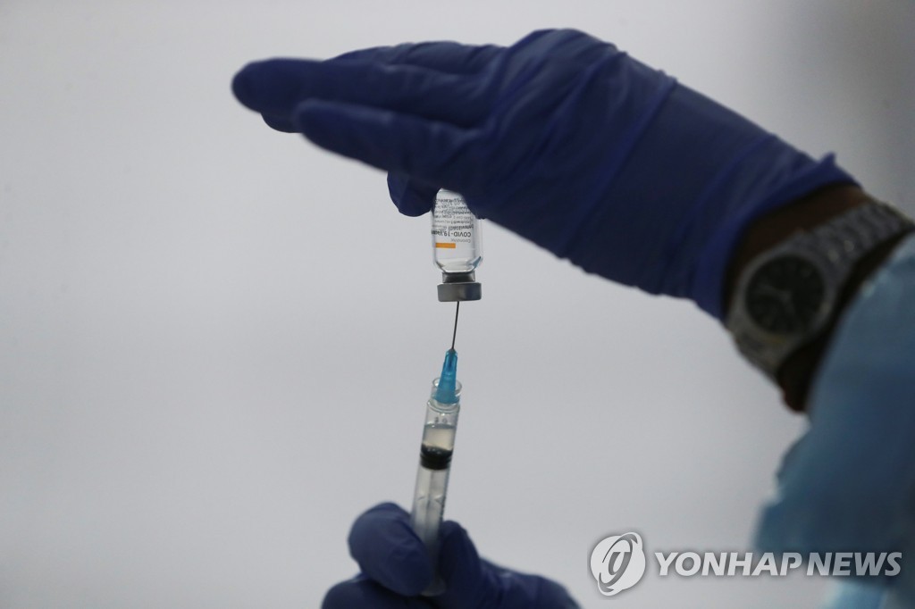 칠레 "중국 시노백 백신, 유증상 감염 67%·사망 80% 예방"