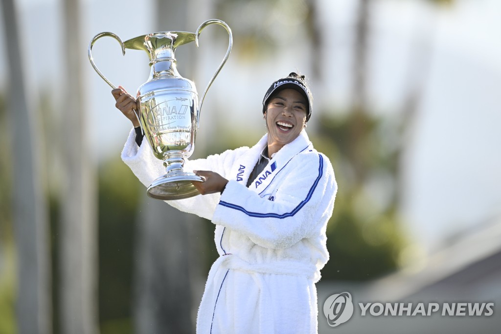 장타에 정교함, 강심장까지…LPGA 한국군단 위협하는 타와타나낏