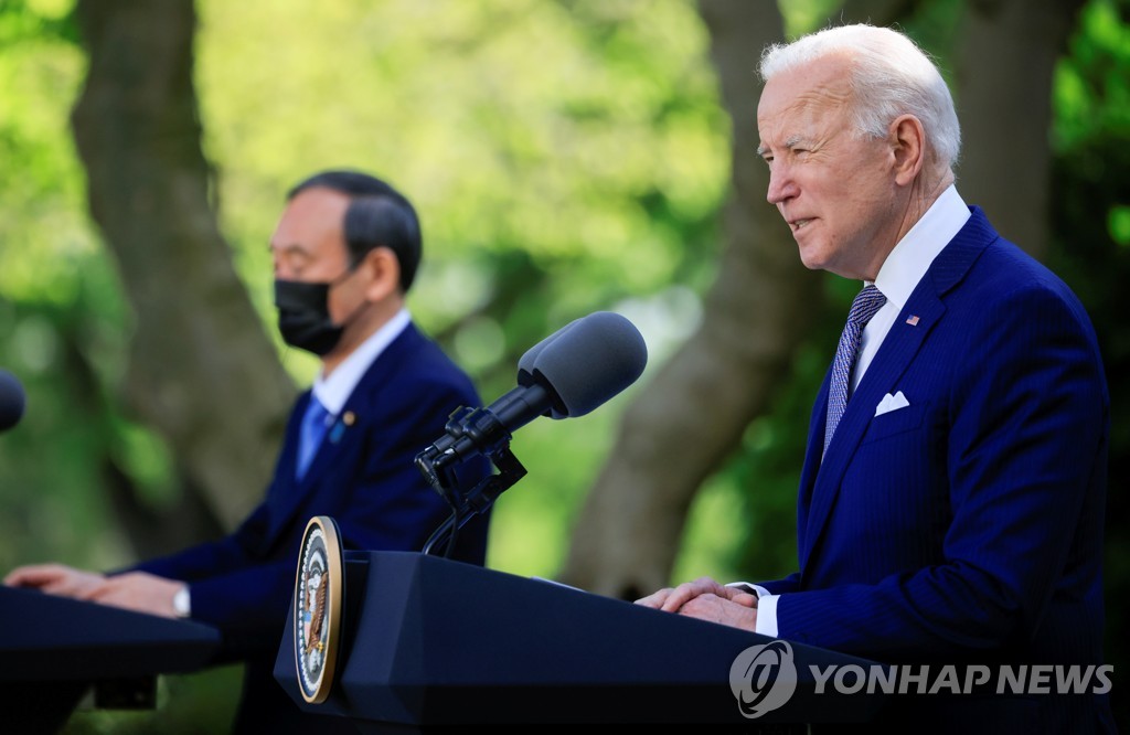 "요시"·"조" 첫 정상회담서 격의없이 이름 부른 바이든·스가(종합)