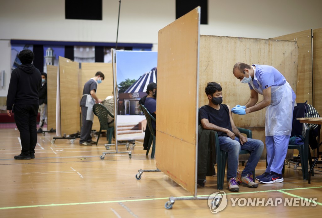 영국서 AZ백신 접종 후 혈전 209건…41명 사망