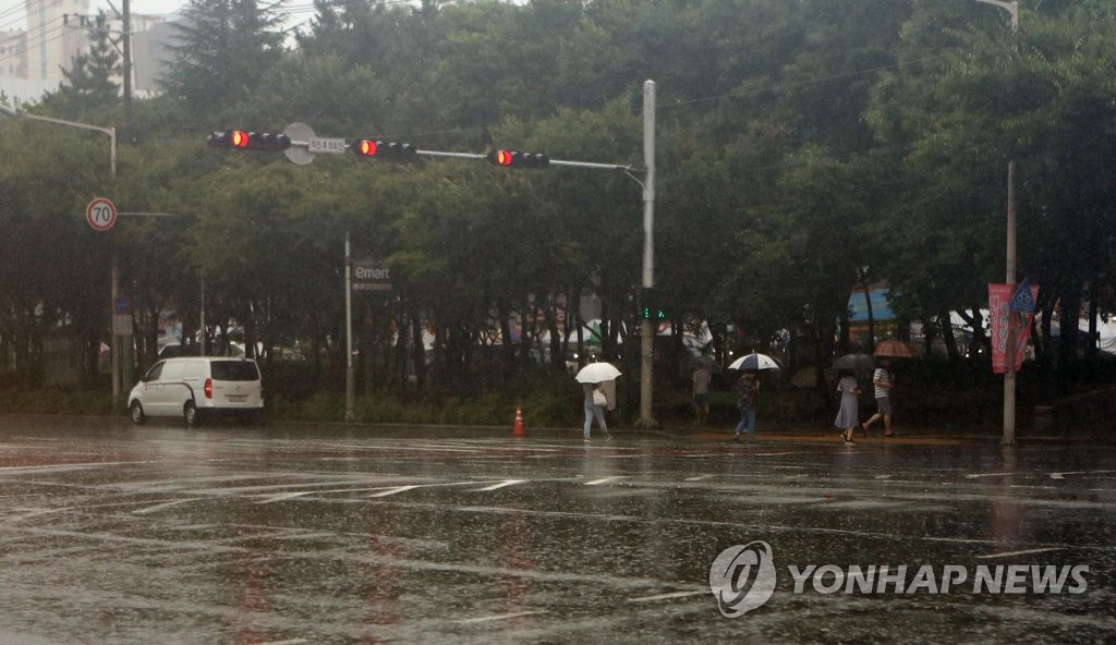 대구·경북 비 내리고 대기질 '나쁨'