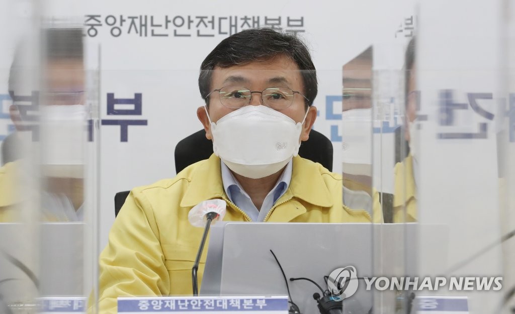 권덕철, 내일 오후 대국민담화…4차 유행 우려속 방역협조 당부