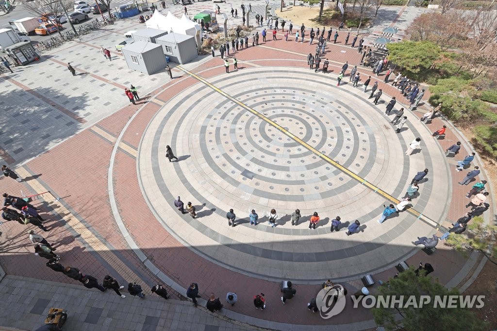 "외국인 근로자 코로나19 강제검사, 유엔 방역 원칙 위배"