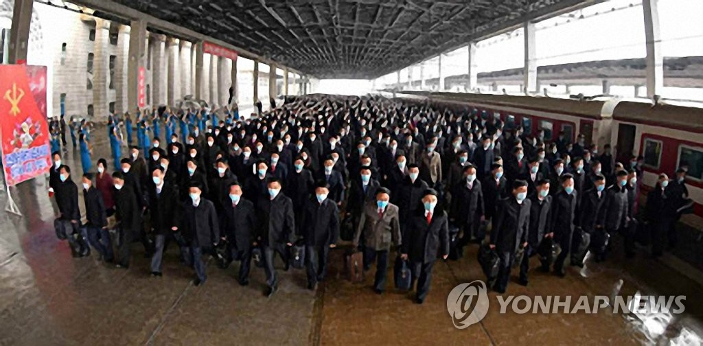 [1보] 북한, 어제 '당 최말단' 세포비서대회 개막…김정은 참석