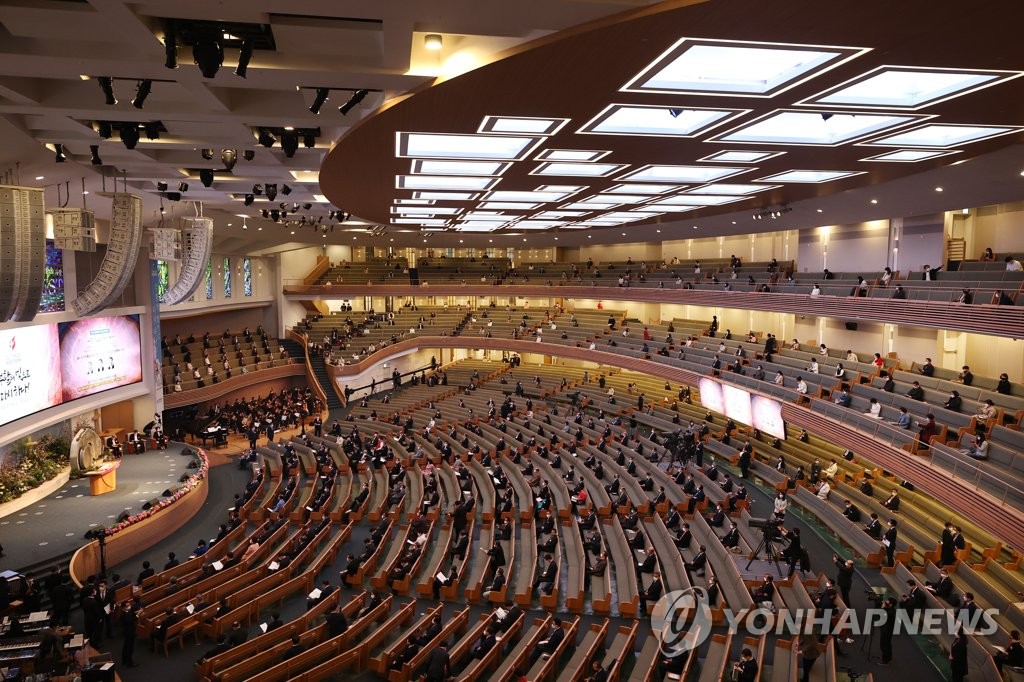 '코로나19' 속 두 번째 부활절…전국 곳곳 기념 예배·미사(종합)