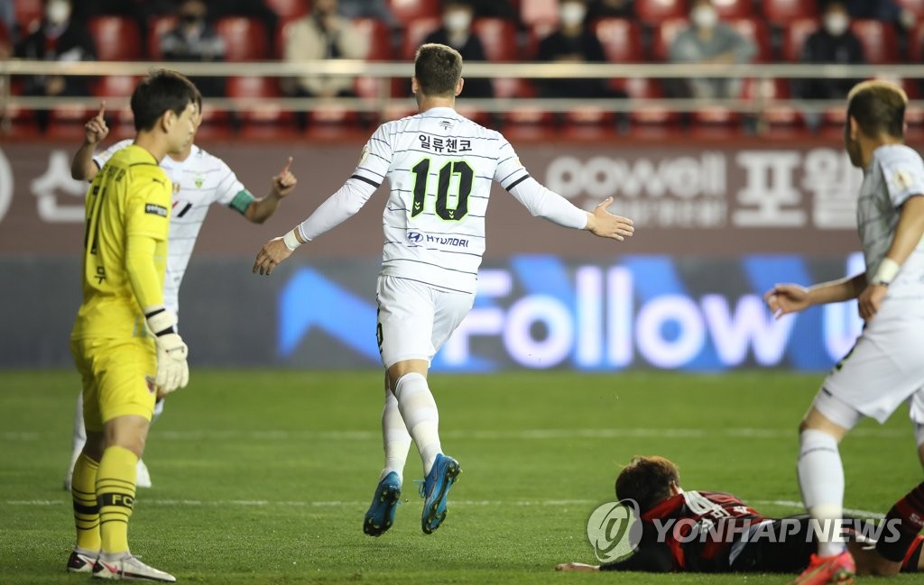 '일류첸코 효과' 전북, 9경기 무패 도전…울산은 뒤집기 총력전