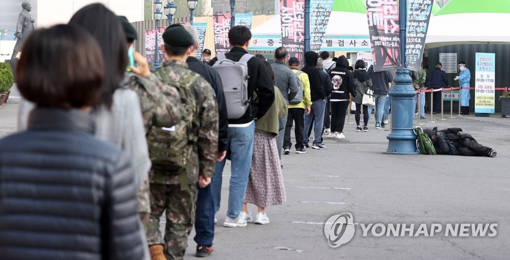 경남 밤새 13명 확진, 대기업 직원 등 포함…재확산 조짐