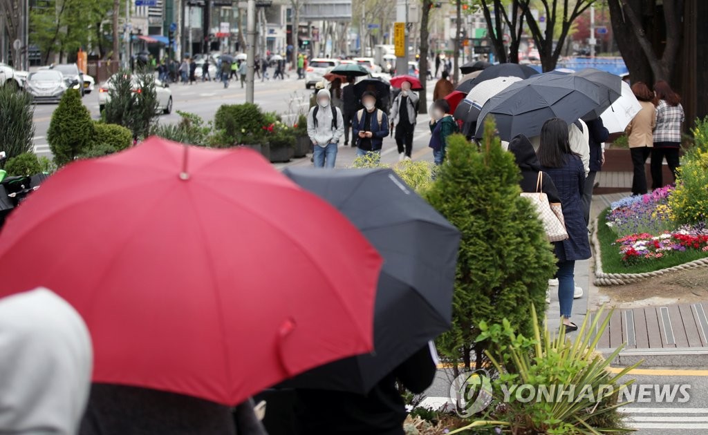 서울 동대문구 중학교 교내감염 확진자 2명 늘어 총 7명