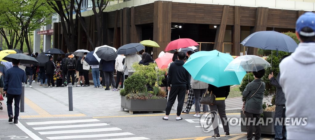 [1보] 코로나19 어제 542명 신규확진…이틀째 500명대