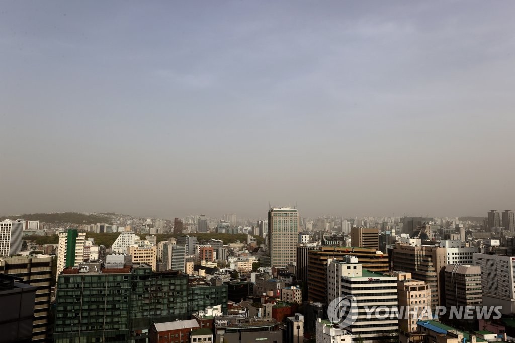 전국 황사 위기경보 해제…내일 미세먼지 '보통'