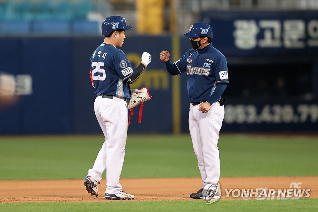 포수 첫 사이클링히트 양의지 "꿈에도 생각 못 했는데"