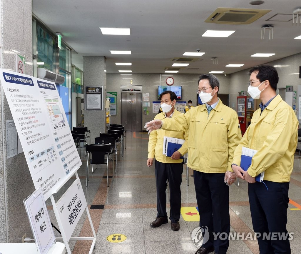 오후 6시까지 서울 173명 신규확진…1주 전보다 45명↓