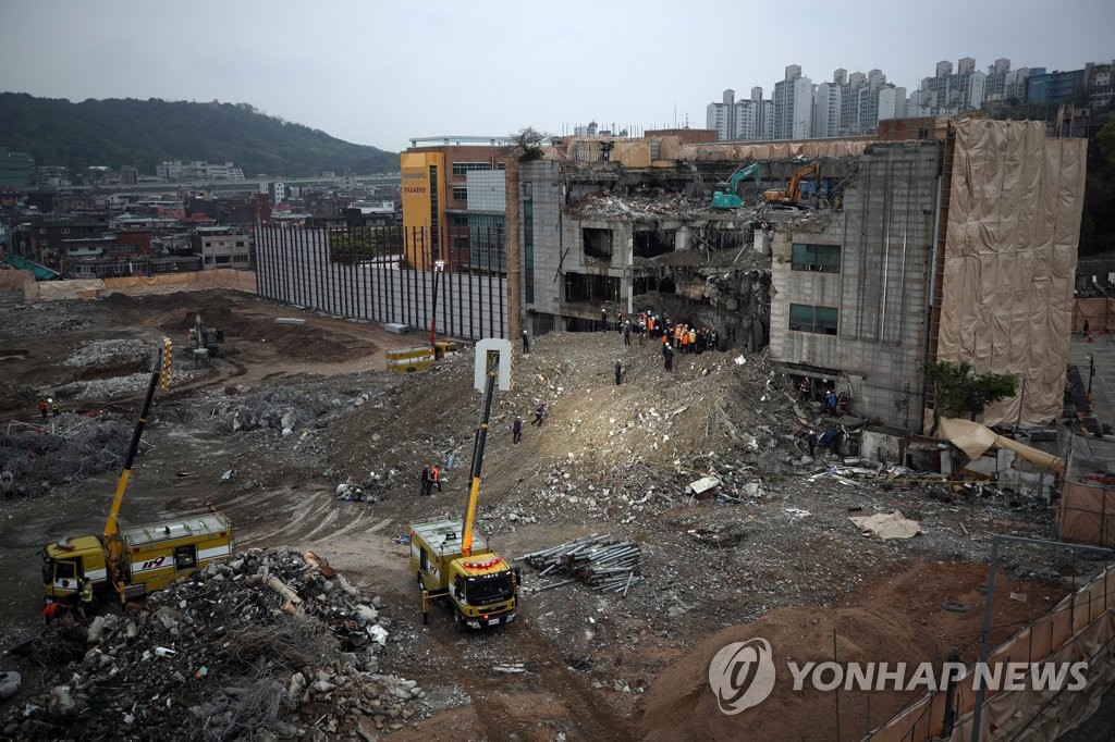 서울 장위10구역 철거 중 노동자 1명 매몰…야간 구조작업(종합2보)