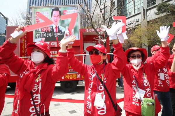 허경영 선거운동원, 유세 소음 항의에 "죽여줄까" 위협