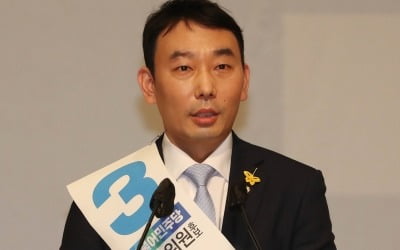 진중권 "野, 김용민만 믿고 가면 돼" 문자폭탄 옹호에 일침