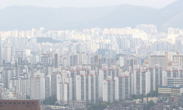 서울 남산에서 바라본 서울 시내의 아파트 단지 전경. /사진=연합뉴스