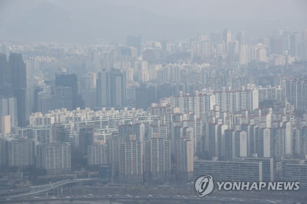 '패닉 바잉' 줄어드니…서울 아파트 매수심리 7주 연속 하락