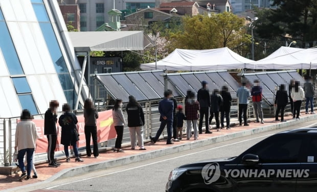 '눈덩이 확산' 대전 학원·학교 매개 집단 감염 85명으로 늘어