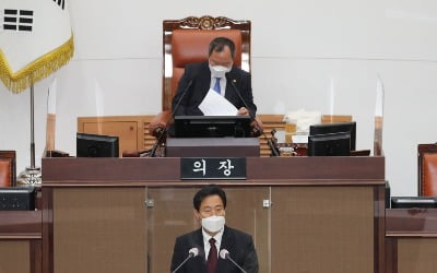 서울시의회 민주당 "회기중 인사발령 유감"…이례적 비판