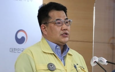 정부 "귀국 인도 교민 시설격리 검토 안해…부정기편 신속 허가"