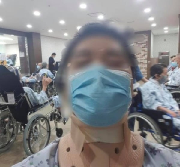"군대서 민간병원 못 가게 해 장애인 돼…병원비 월 200만원"
