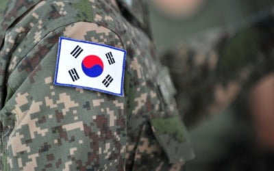 국방일보, '우병수→우병우' 오기로 13만부 전량 폐기