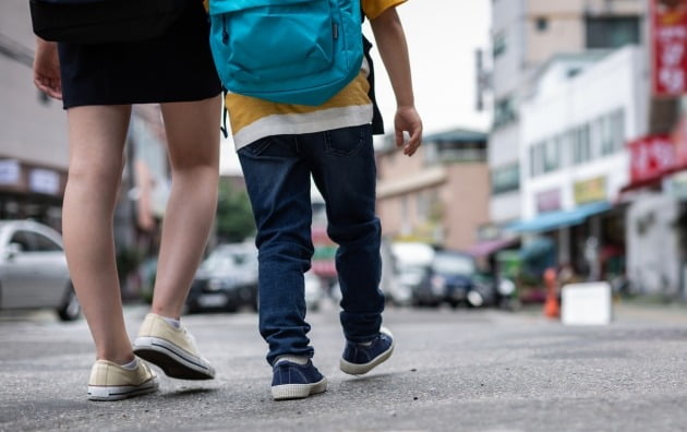 초등학교 방과후 수업 중 6학년이 3학년 후배를 무차별 폭행하는 사건이 발생해 경찰이 수사에 나섰다. 사진은 기사와 무관함. /사진=게티이미지뱅크 