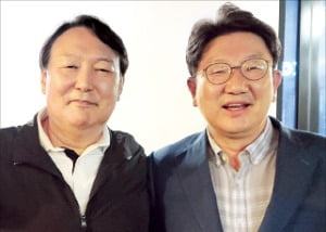 윤석열, 野 정진석·권성동 연쇄접촉…대선 출마 권유하자 '고개 끄덕'