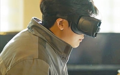 "보인다"…삼성 '시력보조 VR' 의료기기 허가