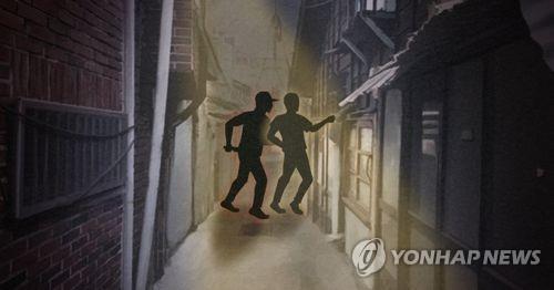 길가던 연인에 시비 걸고 살해한 50대…징역 20년 확정