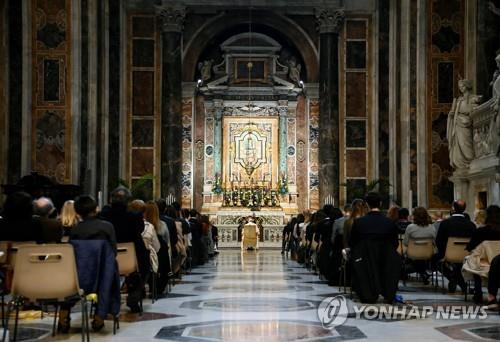 교황, 팬데믹 종식 기도…"희망의 지평선 회복되길"